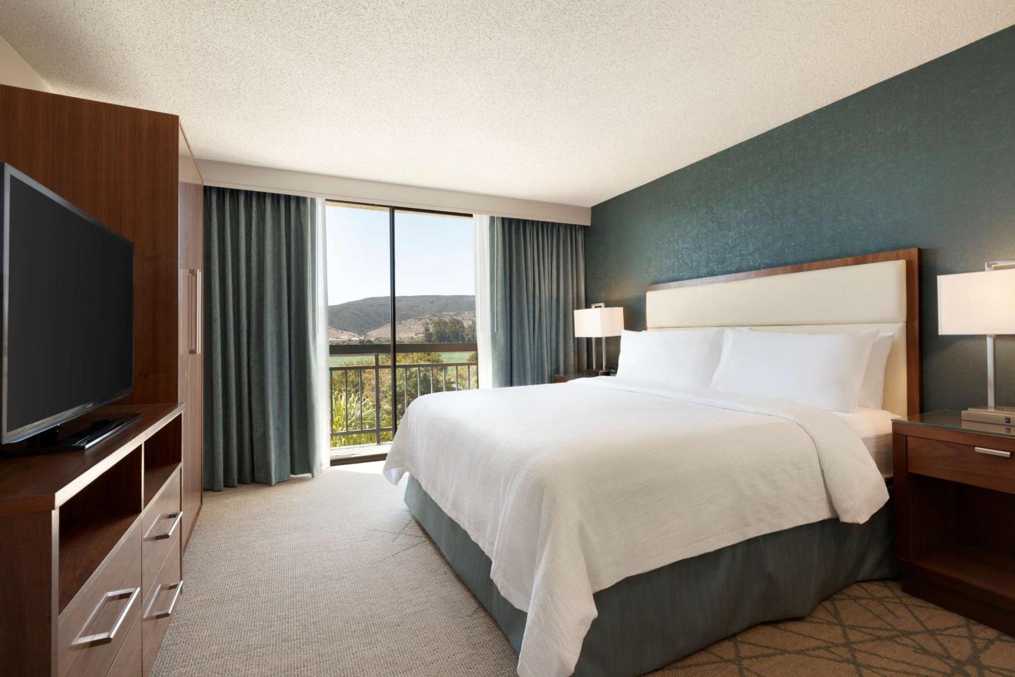 Embassy Suites Сан Луис Обиспо Экстерьер фото