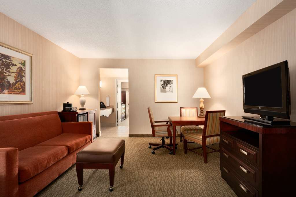 Embassy Suites Сан Луис Обиспо Номер фото