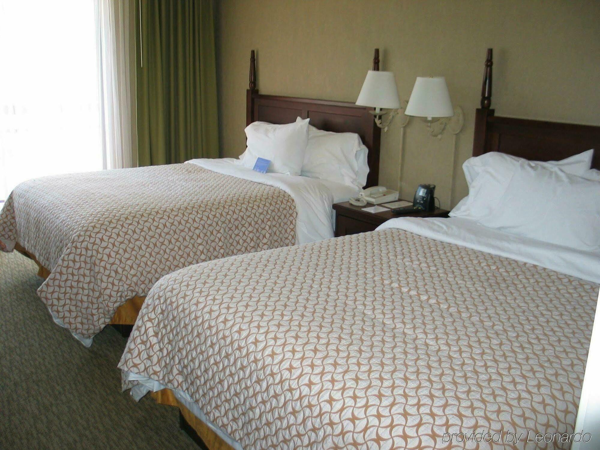 Embassy Suites Сан Луис Обиспо Экстерьер фото